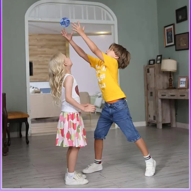 AvuBall™ Pelota voladora mágica con luces